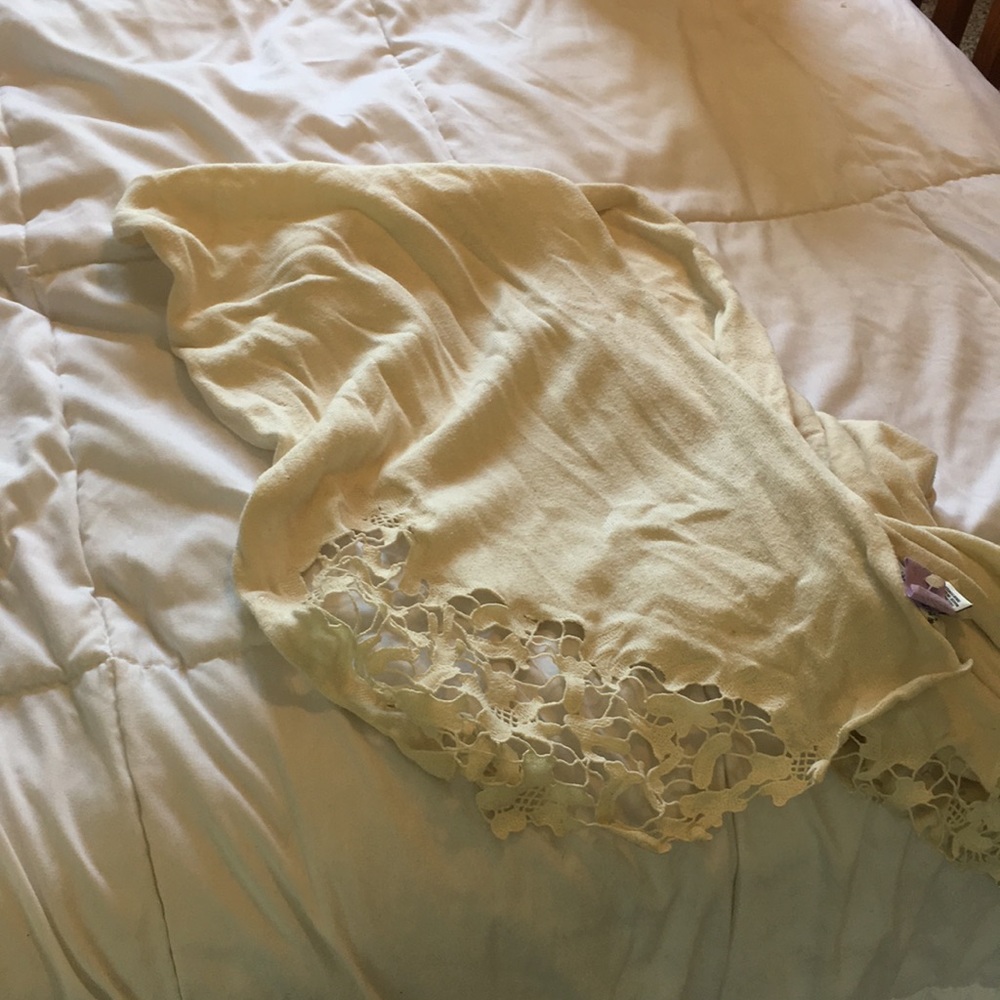 Cream colored scarf